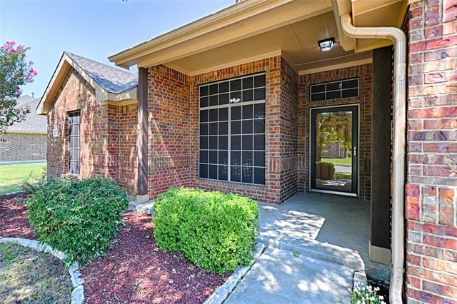 Photo - 122 Chinaberry Trail