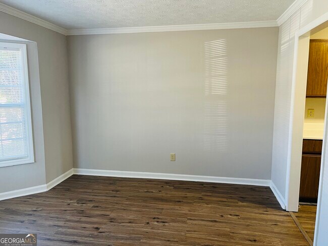 Photo - 1522 Paces Ferry N Dr SE