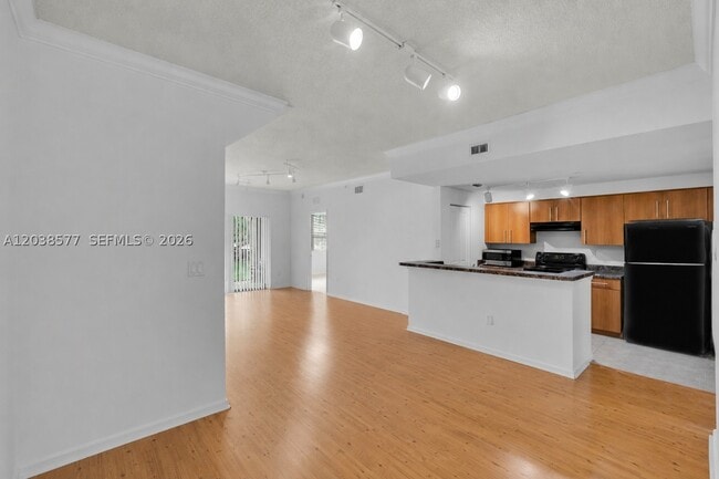Photo - 5880 W Sample Rd Unit 203