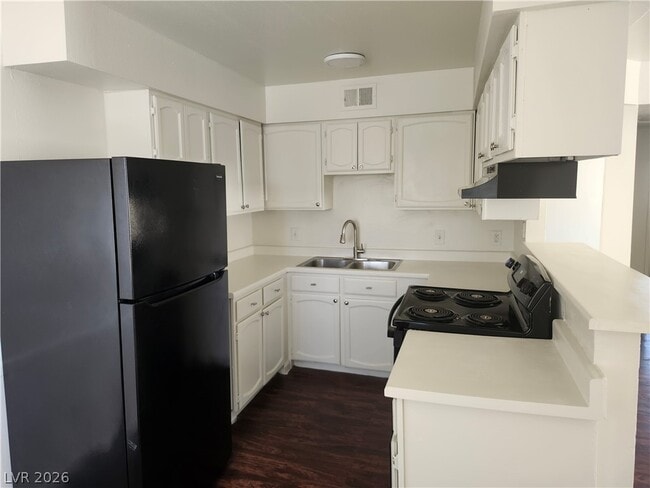 Photo - 1664 Stevens St Unit 3