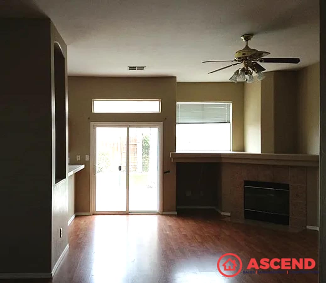 Photo - 5402 Grogan Dr