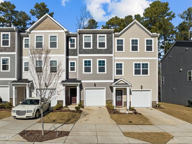 Photo - Beautiful Townhome!