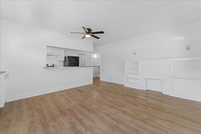 Photo - 1405 Cedar Ave Apartment Unit 1405