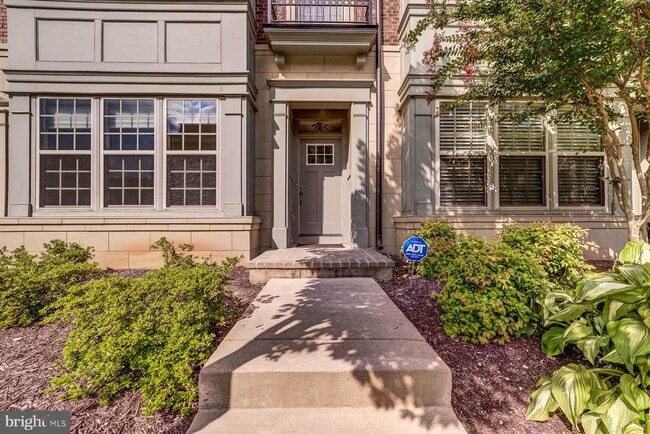 Building Photo - 705 River Mist Dr