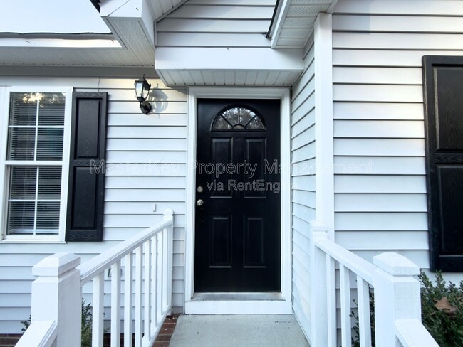 Photo - 1101 Amber Acres Ln