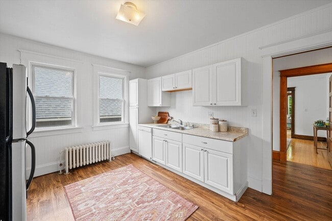 Upper Kitchen1 - 2856 N Frederick Ave Unit 2856