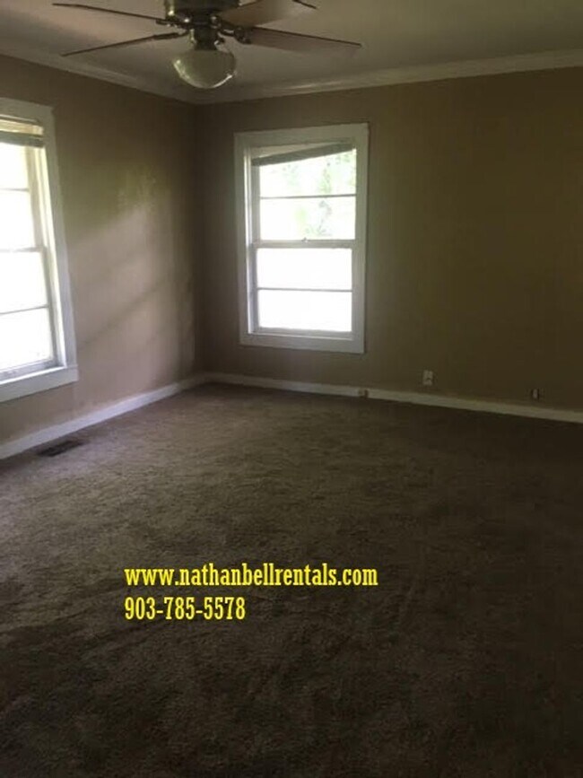 Photo - Single family-3 bedroom/2 bath