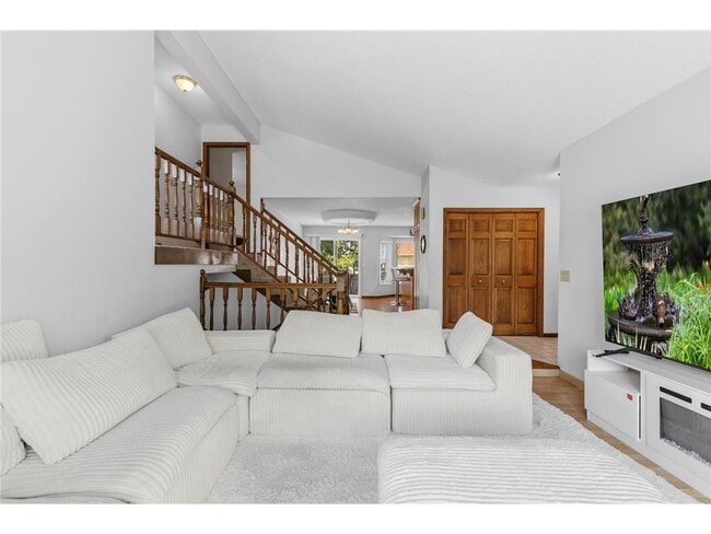 Photo - 9887 Ilex St NW