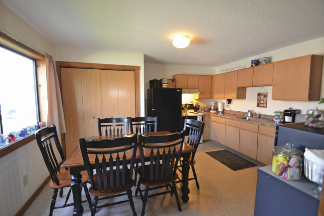 Kitchen - McGregor Village Apartment Homes