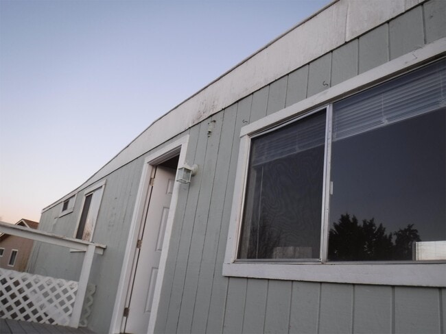 Photo - 1396 Prairiegrass Rd