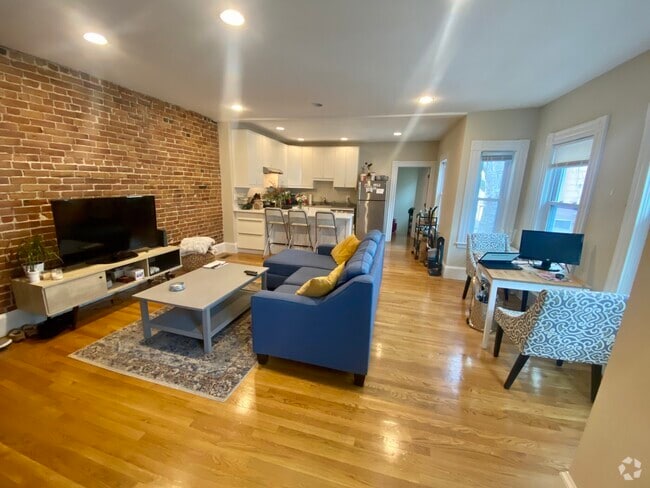 Building Photo - 18 Chandler St Unit 2 Rental