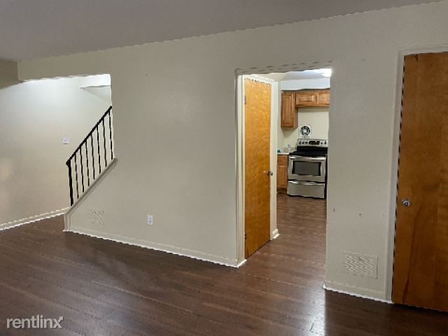 Photo - 2 br, 1.5 bath Condo - 7032 Garling Dr