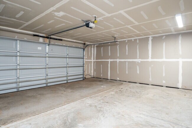 Photo - 3800 Lands End Ct
