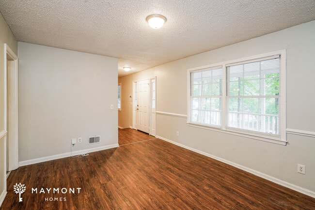 Photo - 1805 Woodvalley Ct
