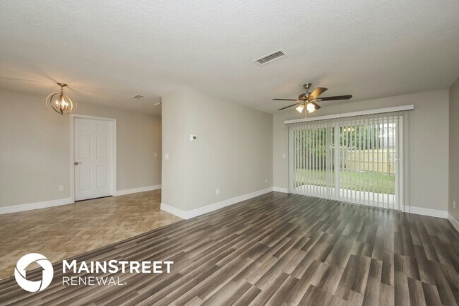 Photo - 704 Gregory Dr