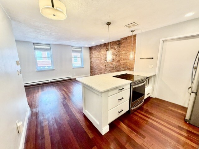 Building Photo - 125 Fulton St Unit 2