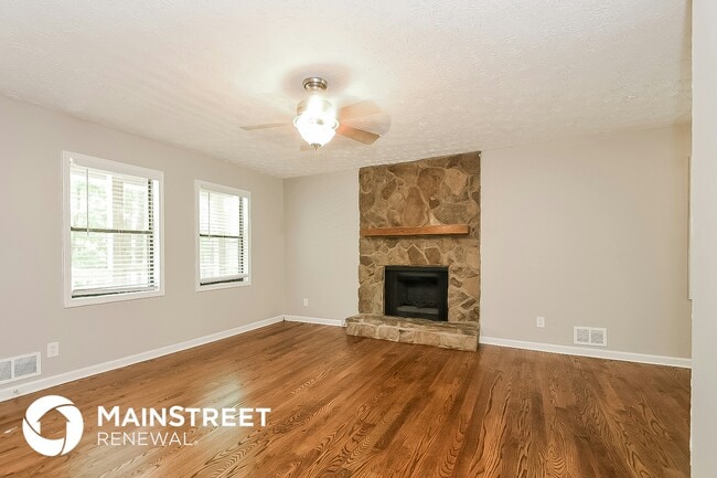 Photo - 133 Little Brook Dr