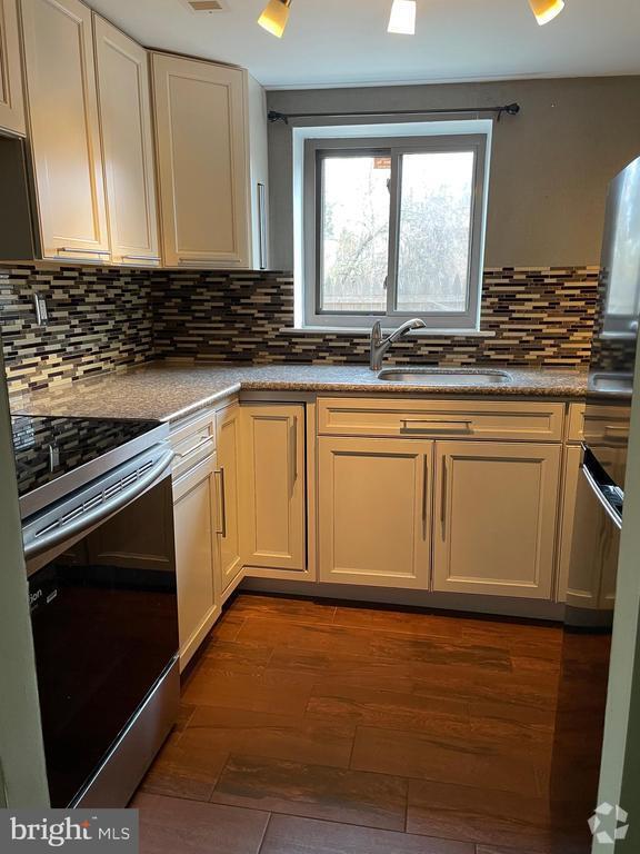 Building Photo - 8030 Ditman St Unit 121V Rental