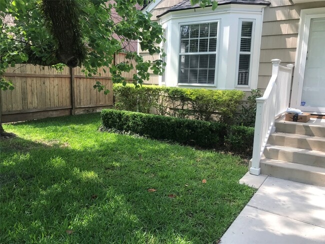 Photo - 4106 Milton St