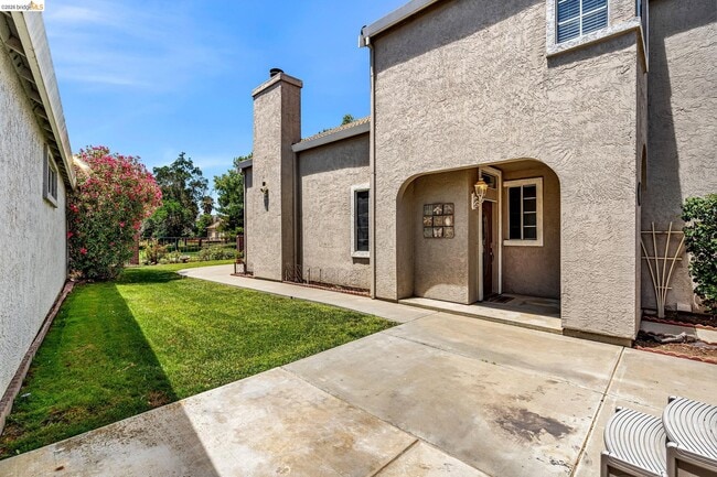 Photo - 2451 Cherry Hills Dr