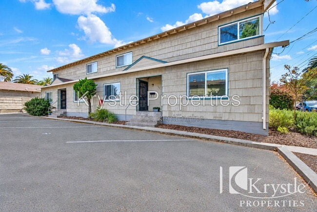 155 W I St Unit 1