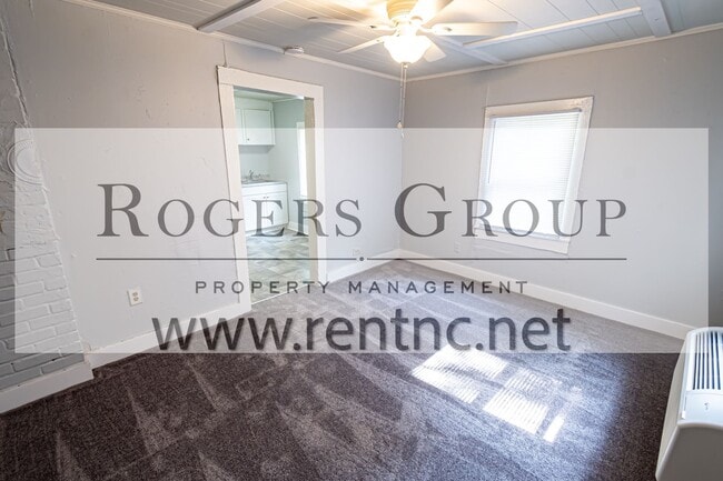 Photo - 529 Hatch St