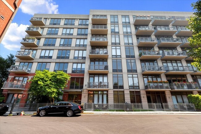 Building Photo - 1000 N Kingsbury St Unit #  0209 Rental