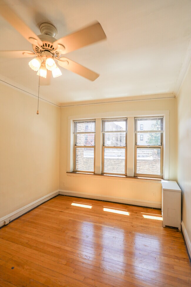 Photo - 7714 N Sheridan Rd Unidad #2N