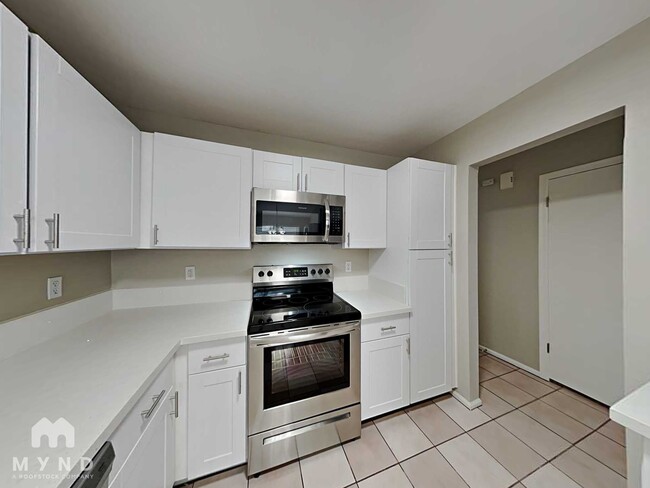 Photo - 3126 W Foothill Dr