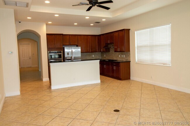 Photo - 8253 NW 118th Way
