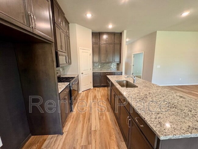 12316 S Maplewood Ave