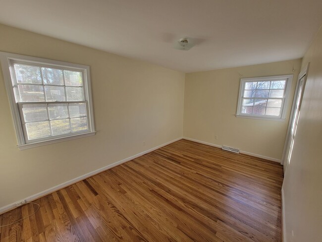 Photo - 3 Bedroom 1.5 Bathroom House