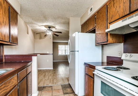 Kitchen - The Meadows Apartments