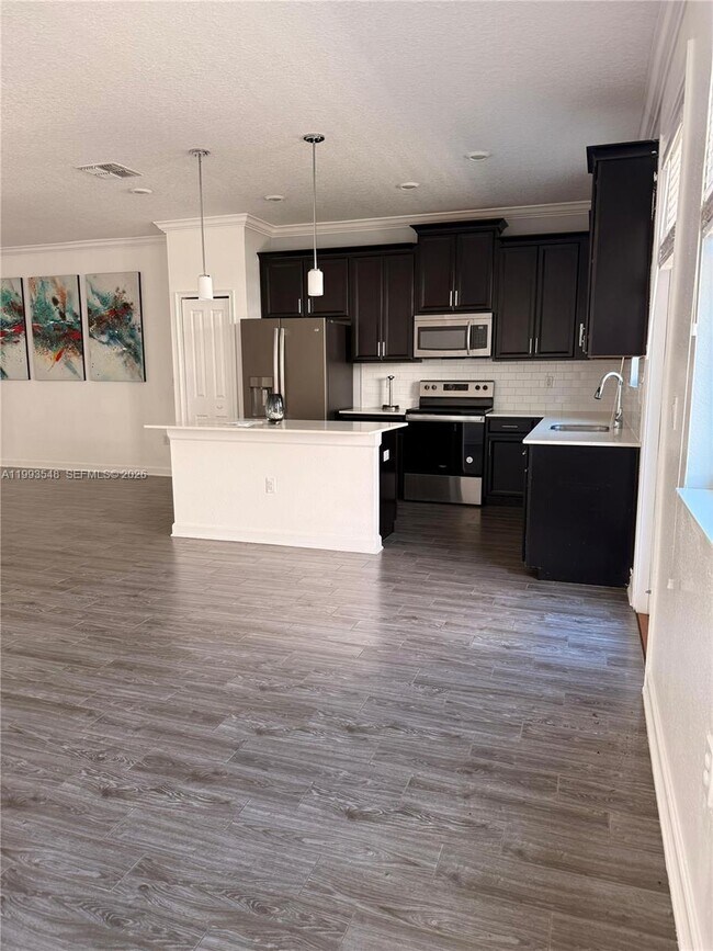 Photo - 8543 Spyglass Ln