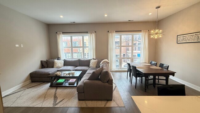 Photo - 2930 N Lincoln Ave Unidad 2