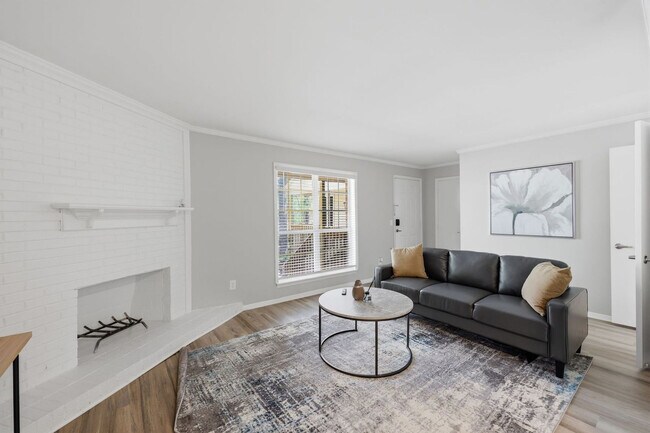 Photo - 4915 Arcadian Ct Unit SI FL2-ID1613227P