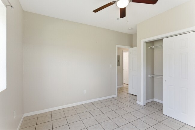 Photo - 3300-3374 Valley View Drive - 3360