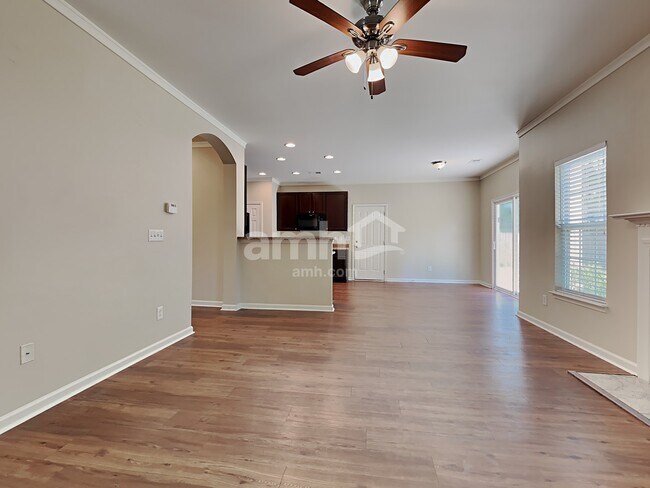 Photo - 7492 Hawks Cir