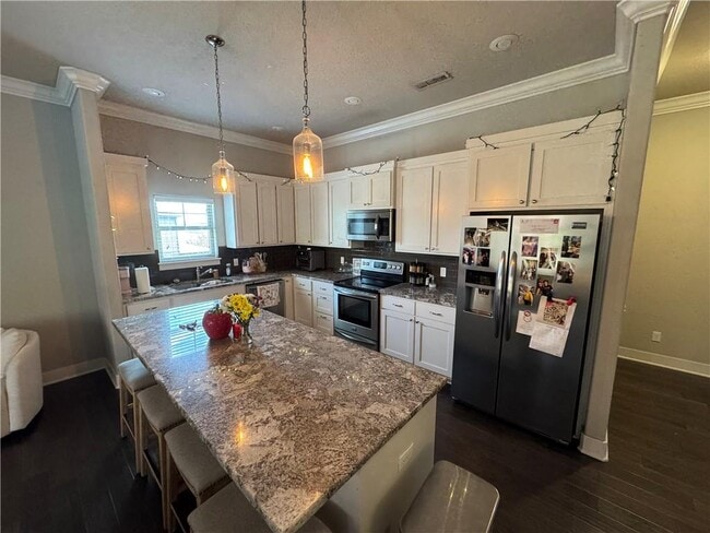 Photo - 1695 Nettleship St