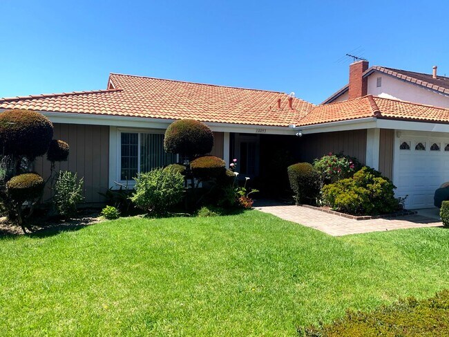 Photo - 18893 Santa Isadora St