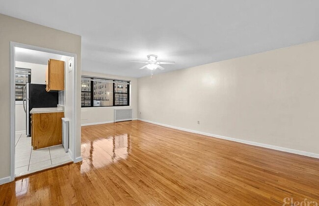 Building Photo - 375 S End Ave