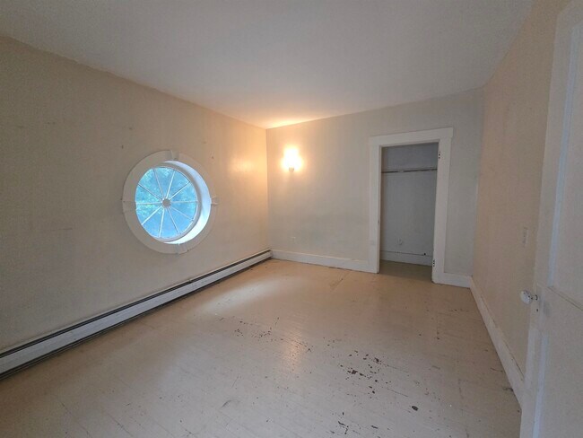 9 Academy Ln Unit 1
