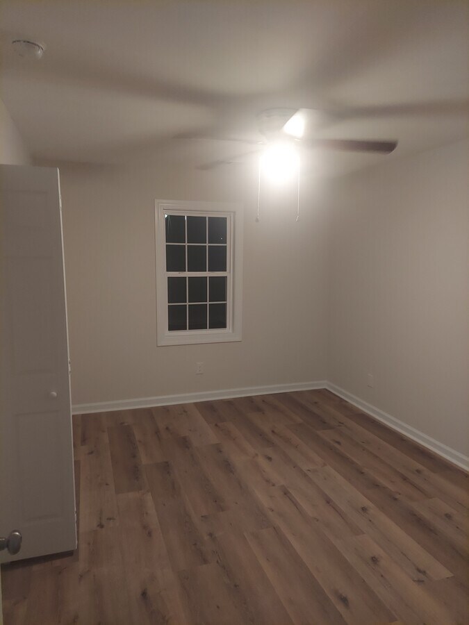 Photo - 909 Locust St