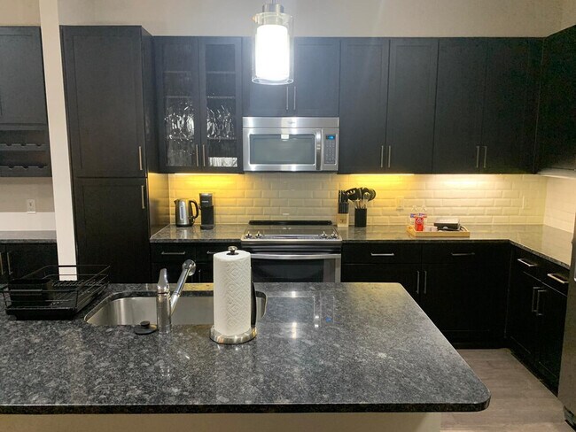 1250 State St Unidad SI ID1391602P