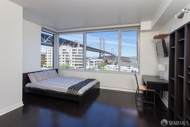 Photo - 501 Beale St