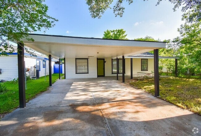 Building Photo - 6638 Granite St Rental