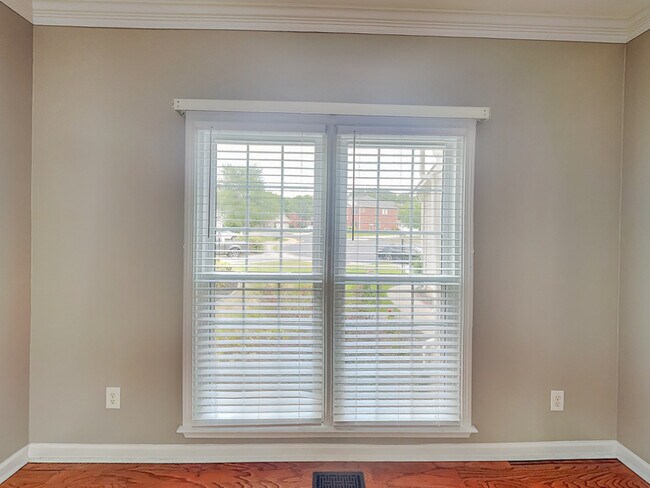 Photo - 2639 Hooch Ct