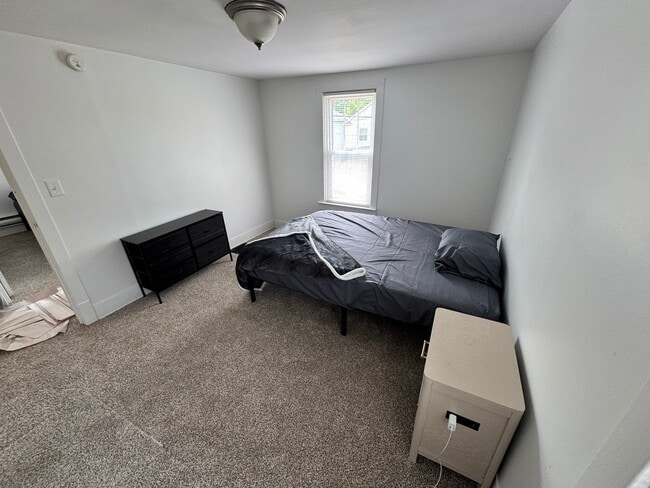 Photo - 2401 Plum St