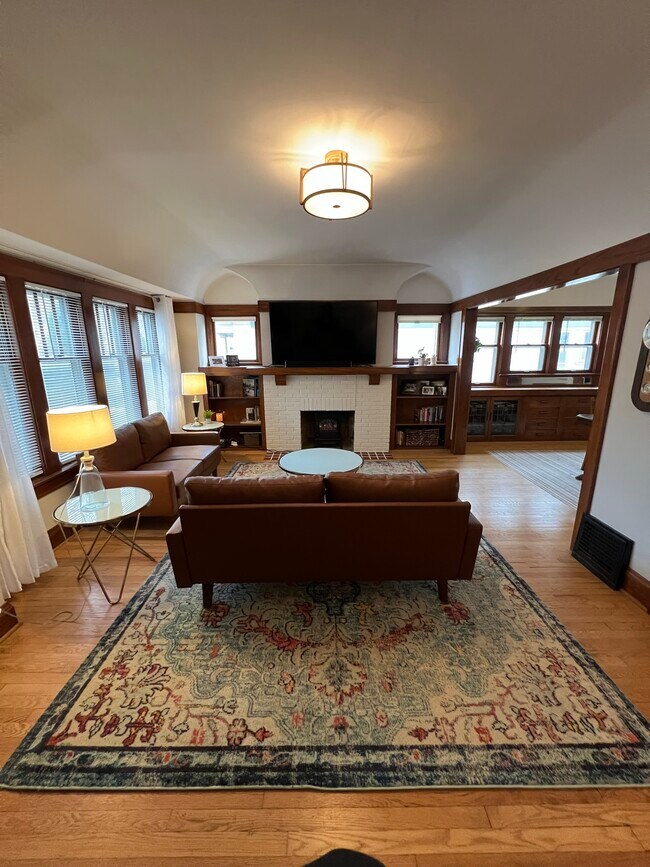 Photo - 6235 W Lloyd St