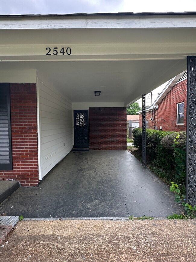 Photo - 2540 Keen Rd